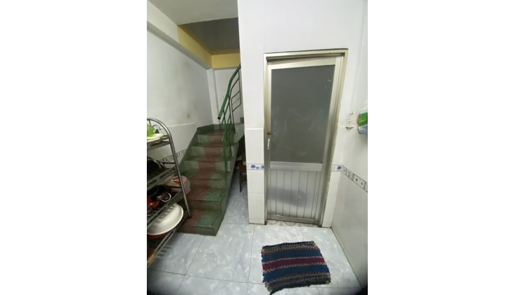 Bán nhà 36m², 2PN, 2WC, Bình Tân, 4.2 tỷ, sổ hồng